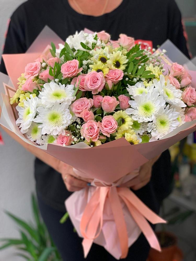 Букет цветов из: Розы и Хризантемы в Полтавском