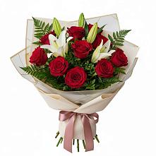 Букет цветов из:  Лилии и Розы в Полтавском