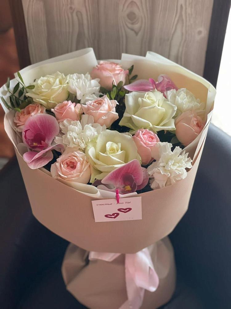 Букет цветов из: Орхидеи, Розы и Гвоздики в Полтавском