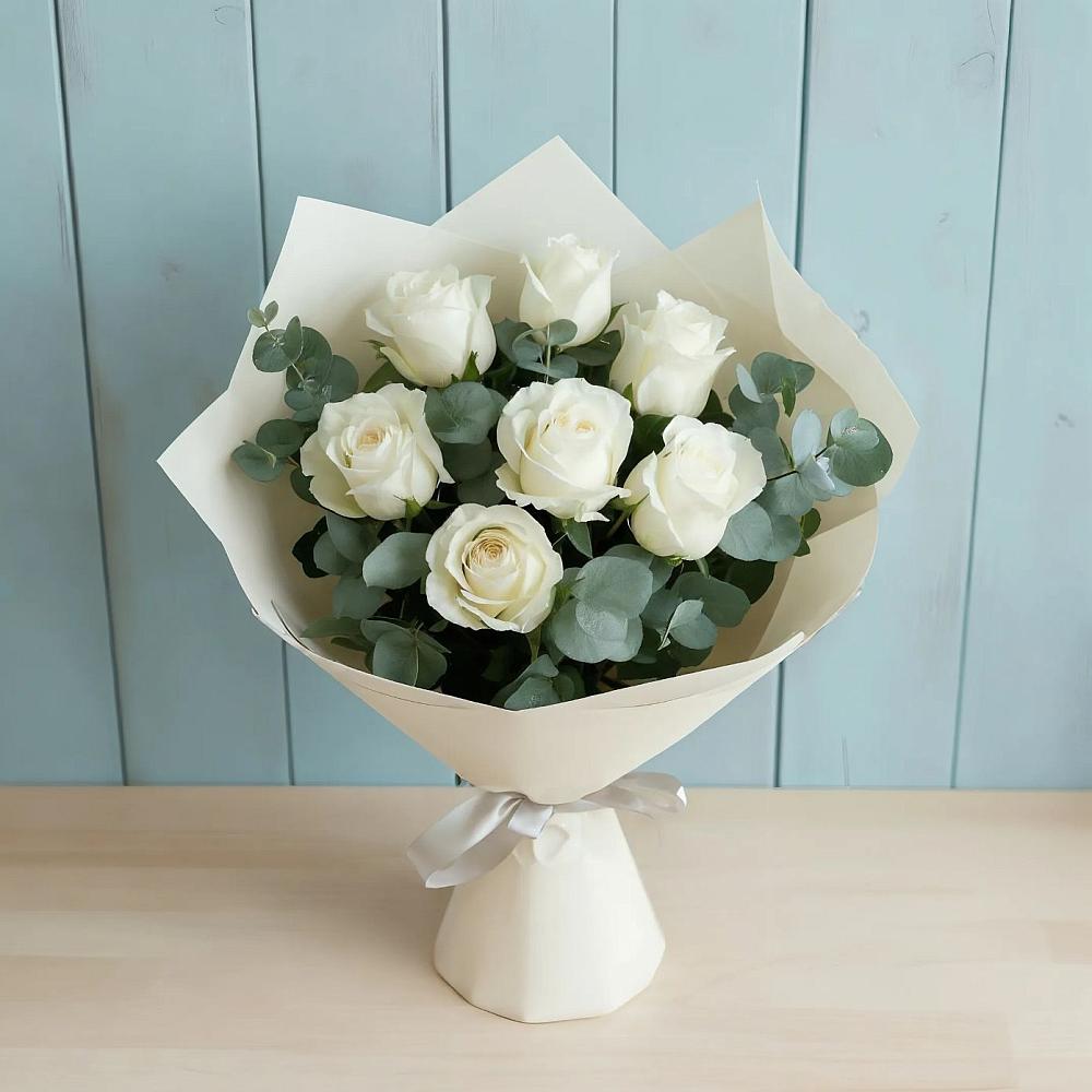 Букет Белые розы в Эвкалипте в Полтавском