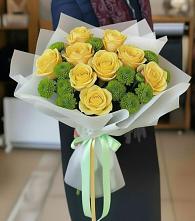 Букет цветов из:  Хризантемы и Розы в Полтавском