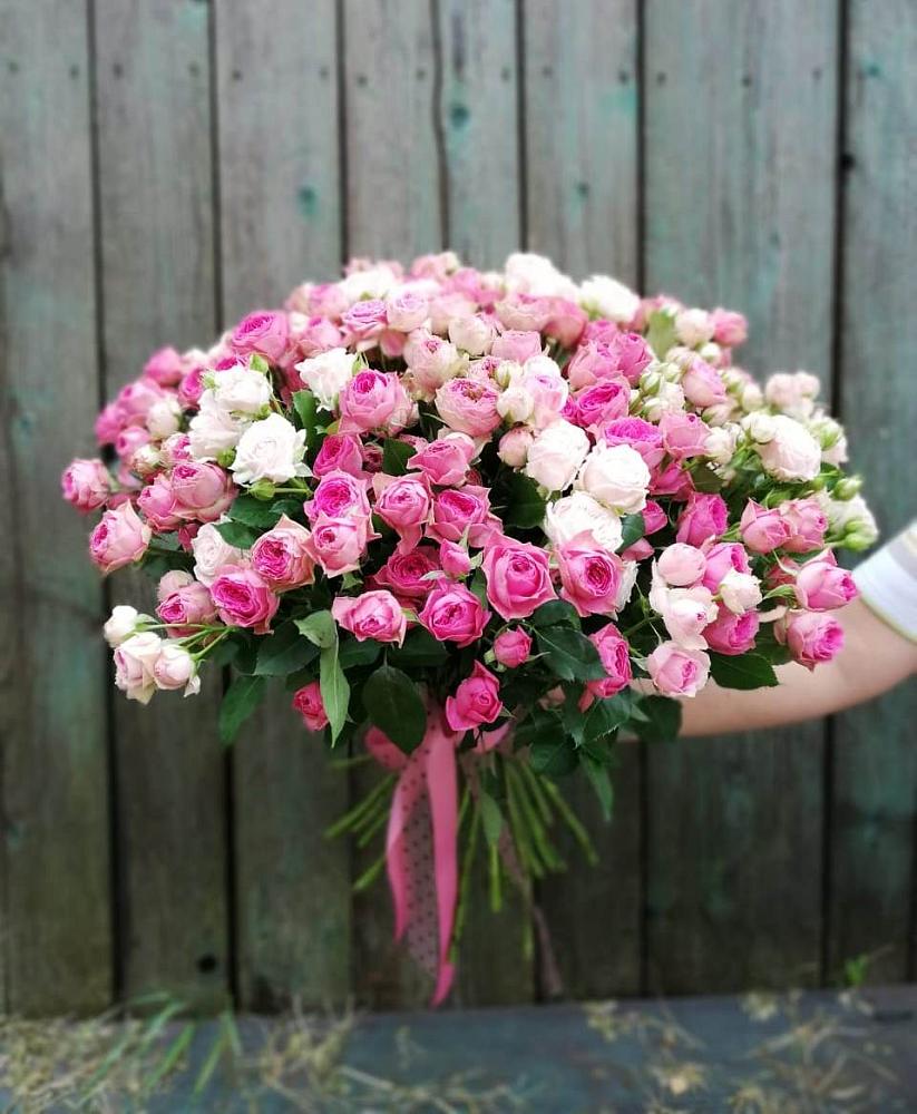 Букет Розовые кустовые розы Натали и Лав Лидия в Полтавском