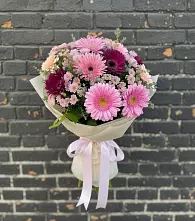 Букет цветов из:  Герберы и Хризантемы #REPLACE_PRED# Полтавском
