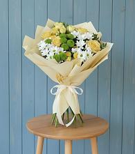 Букет цветов из:  Хризантемы и Розы в Полтавском
