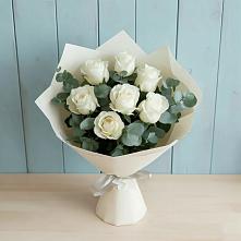 Букет Белые розы в Эвкалипте в Полтавском